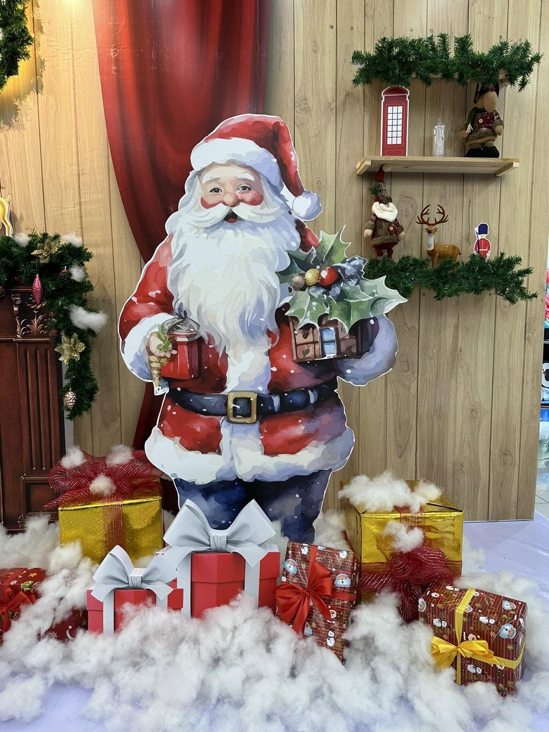 Dịch Vụ Trang Trí Noel Ở The Zei Mỹ Đình